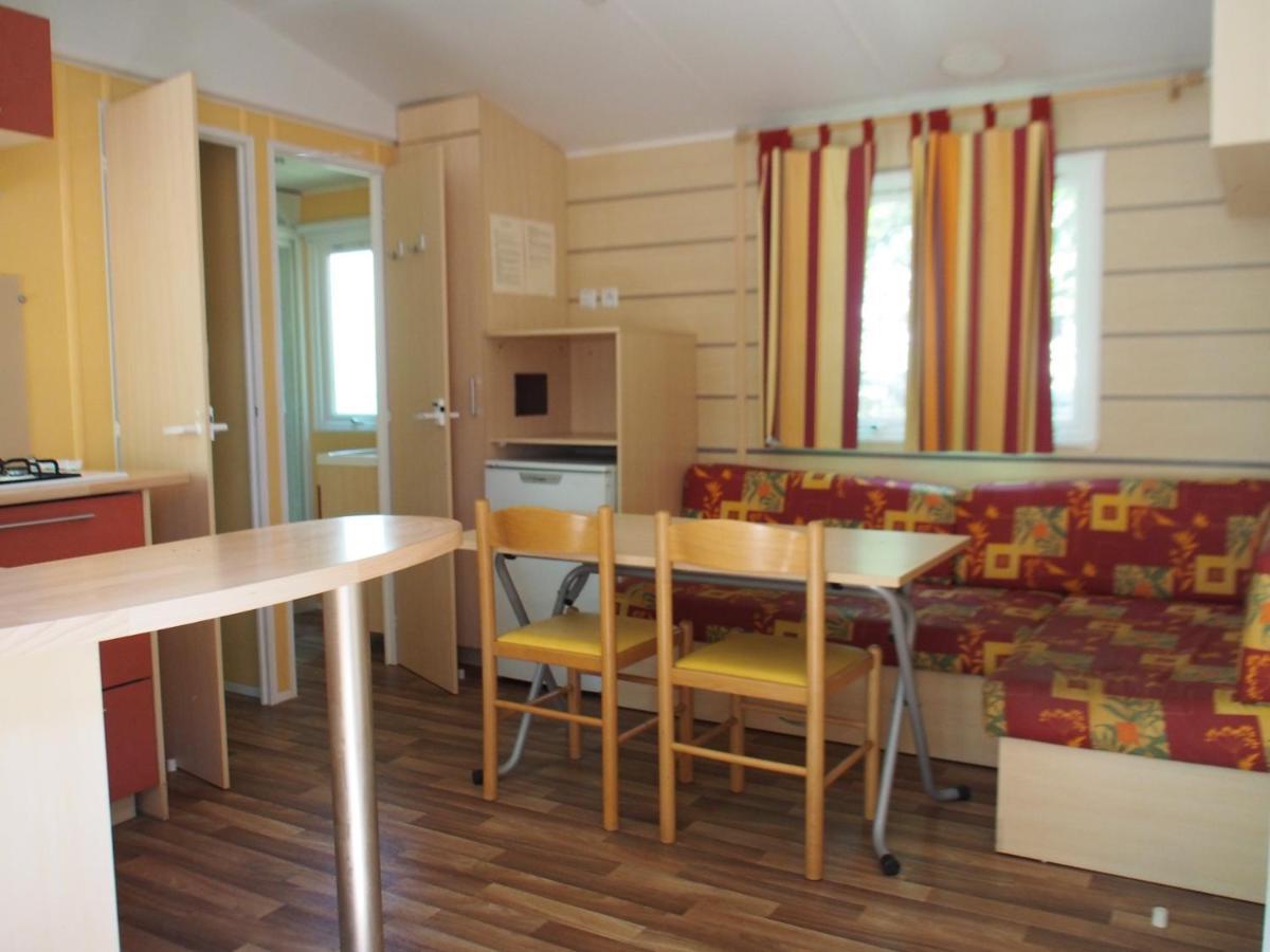 Camping Mas Du Sartre Saint Alban Auriolles Eksteriør bilde